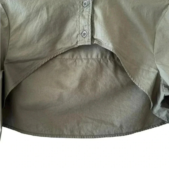 Vetta Olive Green Long Sleeves Button Down Cropped lightweight Top SZ S #1971 - Picture 3 of 9